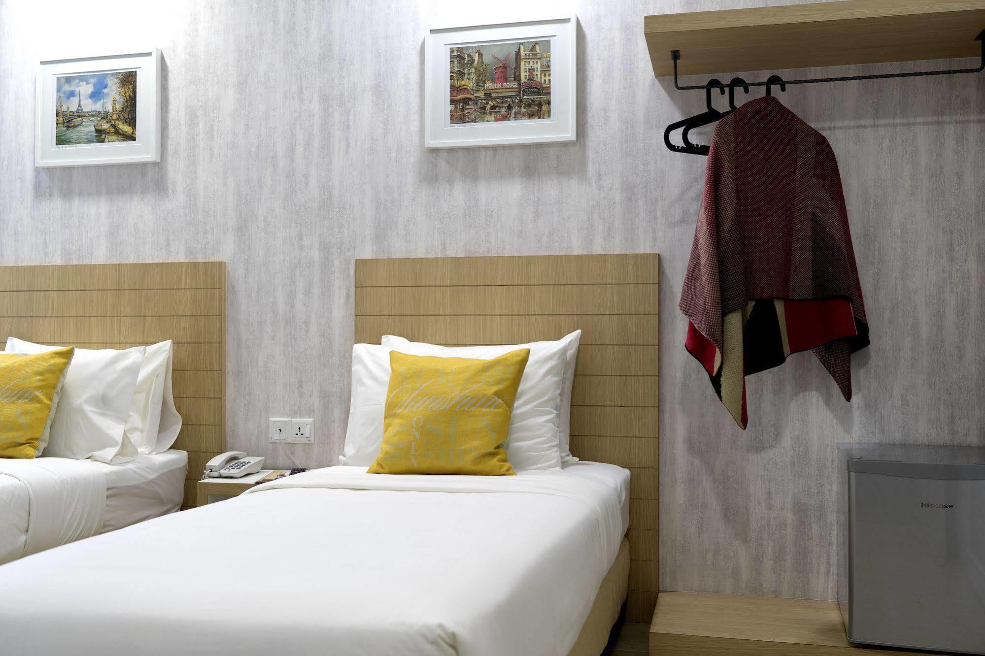 Lighthouse Hotel & Shortstay @ Damansara Uptown Петалинг Джая Екстериор снимка